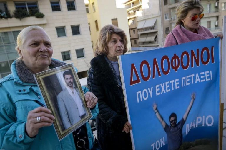 Υπόθεση Μάριου-Ξεσπά ξανά η μητέρα του: «Σας παρακαλώ θέλω να μου βρείτε τα κοκκαλάκια του παιδιού μου!»
